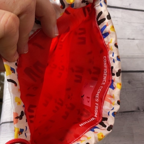 NWOT Limited Edition Ipsy Cosmetic Bag: Better Together Theme - Picture 5 of 5